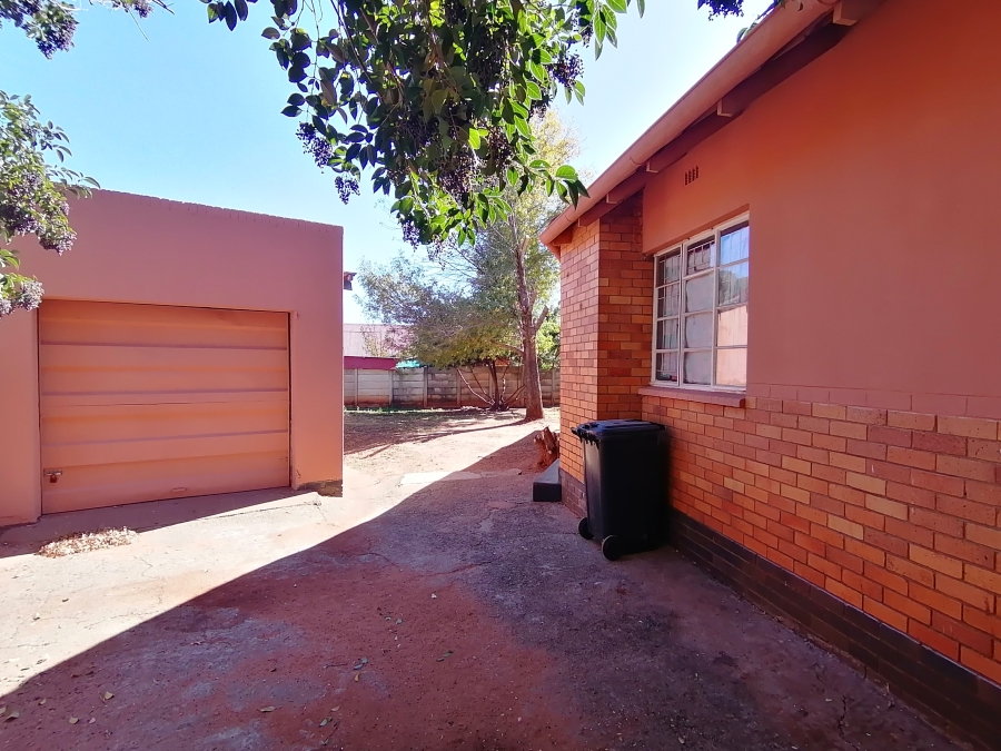3 Bedroom Property for Sale in Stilfontein Ext 3 North West